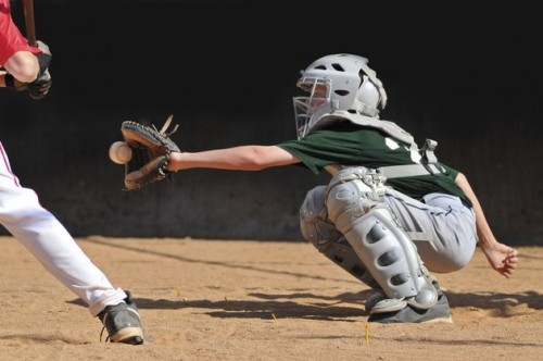5 Things You Need to Know About Getting Hit with a Baseball - Health06