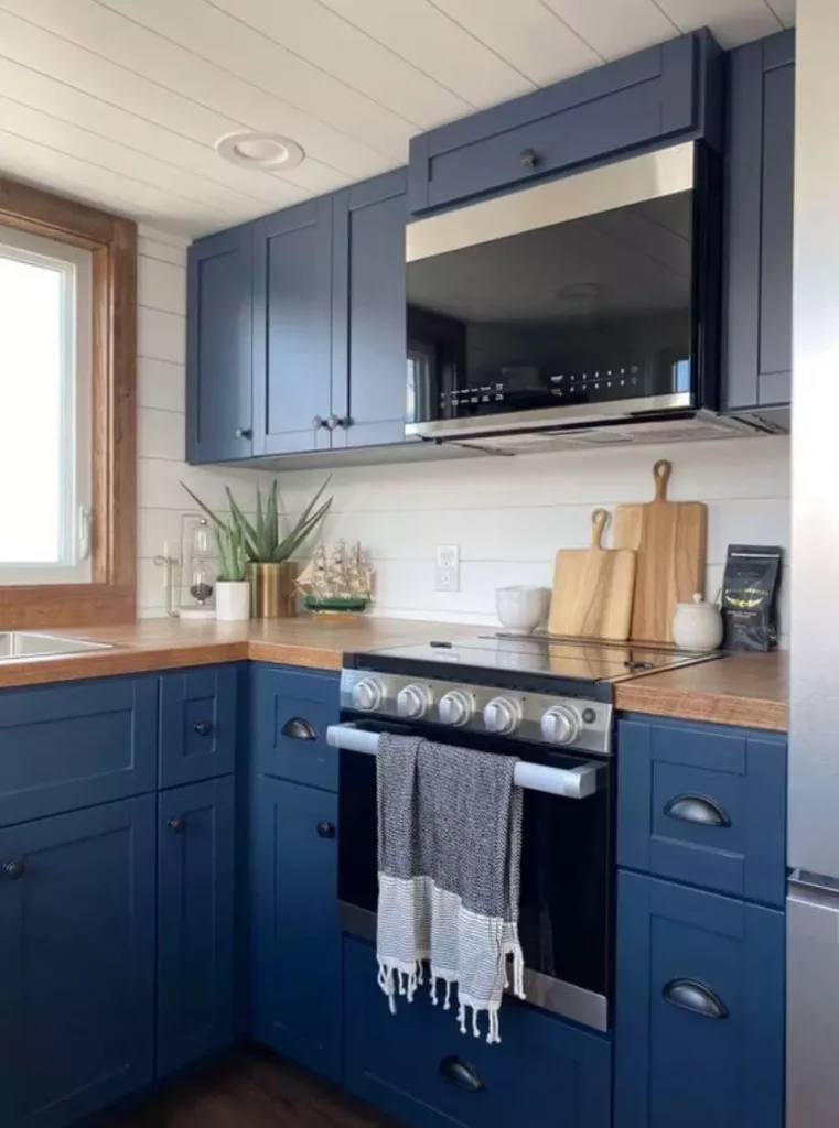 Lancaster tiny house kitchen